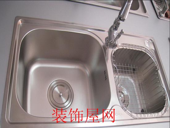 厨房加热水龙头选购
